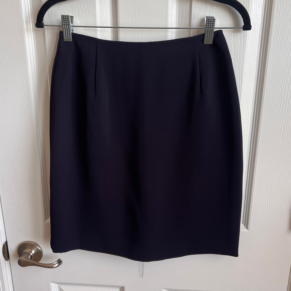 Alia Pencil Skirt Career Wear Business Casual Office Wear Dark Blue Size 4
